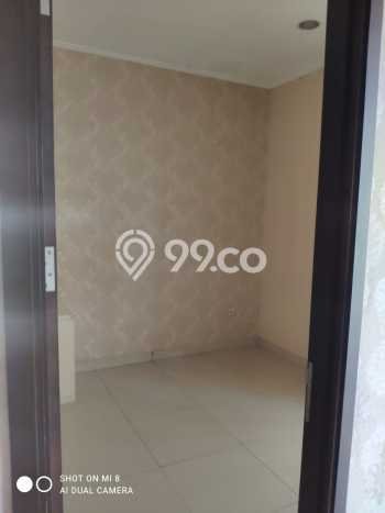Rumah Luas Asri 4 KT Siap Huni di Green Lake City Jakarta Barat Rumah Luas Asri 4 KT Siap Huni di Green Lake City Jakarta Barat