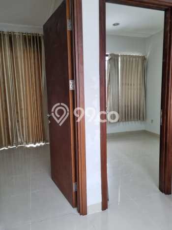 Jarang Ada! Rumah Sewa 3 Kamar Bagus Siap Huni Green Lake City Jarang Ada! Rumah Sewa 3 Kamar Bagus Siap Huni Green Lake City