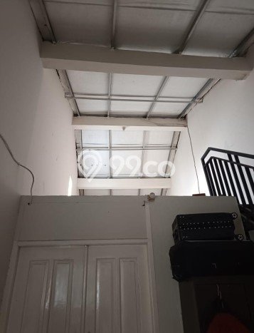 Rumah Modern Minimalis 4 Kamar Bisa Langsung Pindah di Cipondoh Rumah Modern Minimalis 4 Kamar Bisa Langsung Pindah di Cipondoh