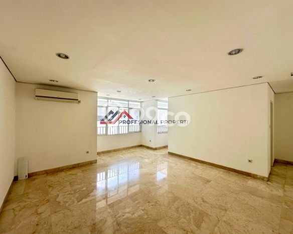 Dijual Hunian Mewah dengan Fasilitas Sekitar Komplit di Kebayoran Baru, Jakarta Selatan Dijual Hunian Mewah dengan Fasilitas Sekitar Komplit di Kebayoran Baru, Jakarta Selatan