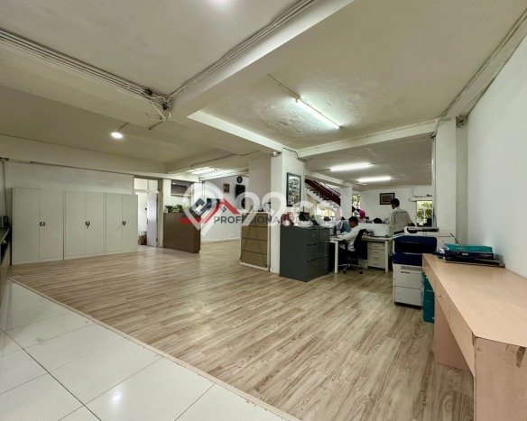 Best Deal Hunian Mewah Ideal dan Luas di Kebayoran Baru, Jakarta Selatan Best Deal Hunian Mewah Ideal dan Luas di Kebayoran Baru, Jakarta Selatan