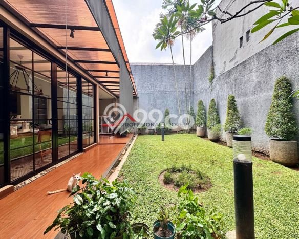 Rumah Mewah LB 400m2 Siap Pakai Desain Elegan di Bintaro, Tangerang Selatan Rumah Mewah LB 400m2 Siap Pakai Desain Elegan di Bintaro, Tangerang Selatan