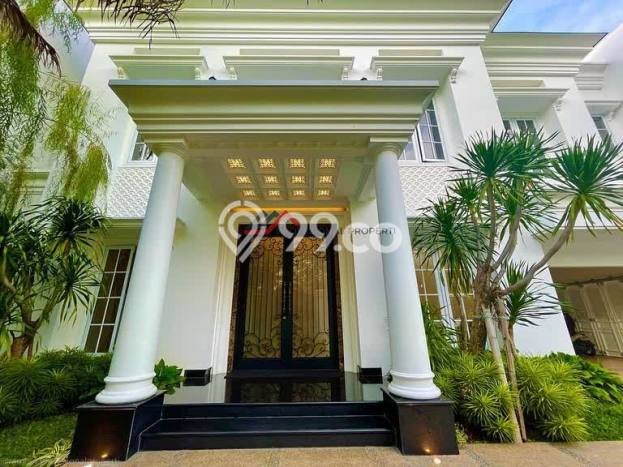 Hunian Elit LB 1000m2 Siap Pakai Desain Elegan di Pondok Indah, Jakarta Selatan Hunian Elit LB 1000m2 Siap Pakai Desain Elegan di Pondok Indah, Jakarta Selatan