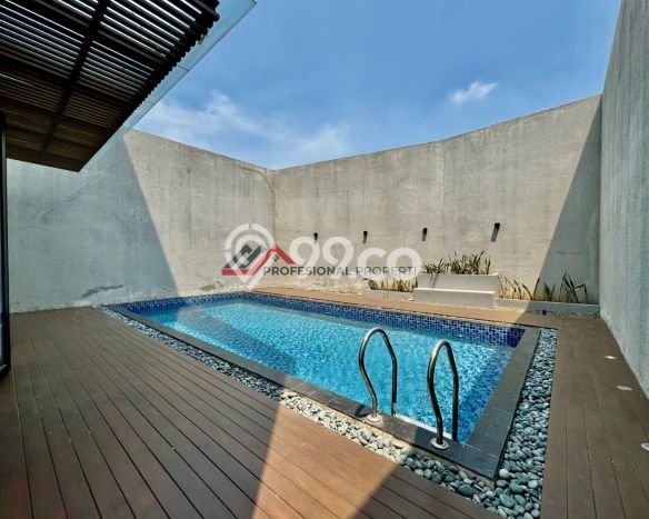 Dijual Rumah Luas Megah Dengan View Eksklusif di Ampera, Jakarta Selatan Dijual Rumah Luas Megah Dengan View Eksklusif di Ampera, Jakarta Selatan