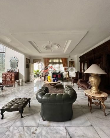 Hunian Mewah Dijual LT 2500m2 di Cilandak, Jakarta Selatan Hunian Mewah Dijual LT 2500m2 di Cilandak, Jakarta Selatan