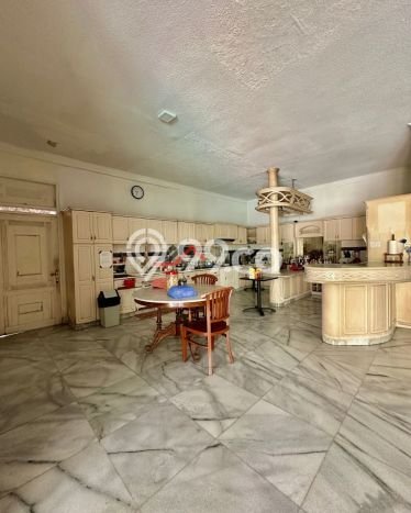 Hunian Mewah Dijual LT 2500m2 di Cilandak, Jakarta Selatan Hunian Mewah Dijual LT 2500m2 di Cilandak, Jakarta Selatan