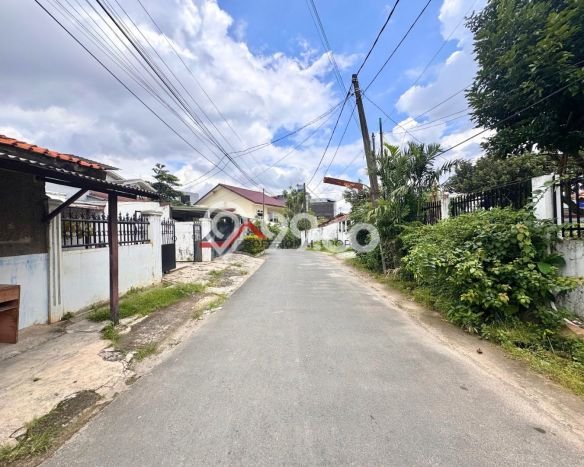 Rumah Luxury Modern Tanpa Renovasi di Bintaro Jakarta Selatan Rumah Luxury Modern Tanpa Renovasi di Bintaro Jakarta Selatan