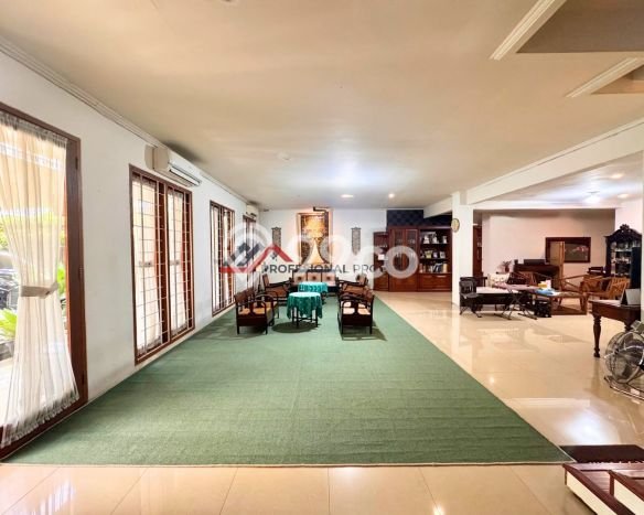 Jual Rumah Luas Megah Dengan View Eksklusif di Lebak Bulus, Jakarta Selatan Jual Rumah Luas Megah Dengan View Eksklusif di Lebak Bulus, Jakarta Selatan