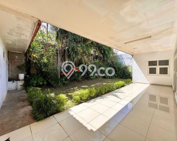 Rumah Mewah LB 420m2 Siap Huni Desain Elegan di Cipete, Jakarta Selatan Rumah Mewah LB 420m2 Siap Huni Desain Elegan di Cipete, Jakarta Selatan