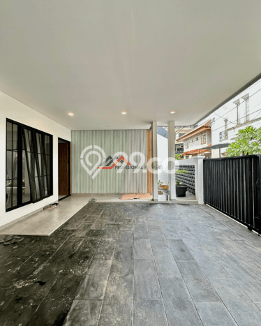 Ready to Use! Premium House LT 155m2 Desain Modern di Ampera Ready to Use! Premium House LT 155m2 Desain Modern di Ampera
