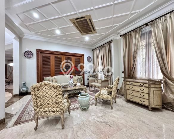 Dijual Rumah Mewah Megah Dengan View Eksklusif di Pondok Indah, Jakarta Selatan Dijual Rumah Mewah Megah Dengan View Eksklusif di Pondok Indah, Jakarta Selatan