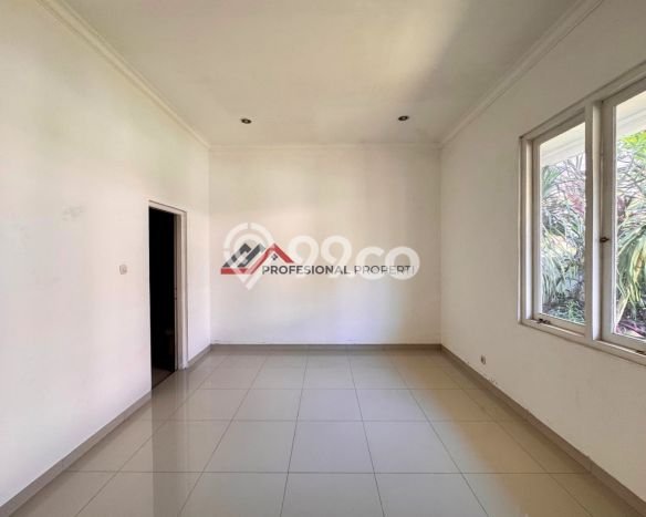 Rumah Mewah LB 420m2 Siap Huni Desain Elegan di Cipete, Jakarta Selatan Rumah Mewah LB 420m2 Siap Huni Desain Elegan di Cipete, Jakarta Selatan