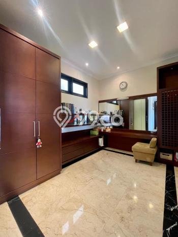 For Sale! Premium House LT 266m2 Desain Elegan di Cipete For Sale! Premium House LT 266m2 Desain Elegan di Cipete