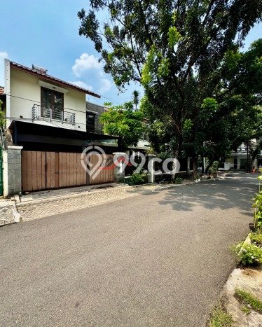 Dijual Hunian Mewah dengan Fasilitas Sekitar Komplit di Kebayoran Baru, Jakarta Selatan Dijual Hunian Mewah dengan Fasilitas Sekitar Komplit di Kebayoran Baru, Jakarta Selatan