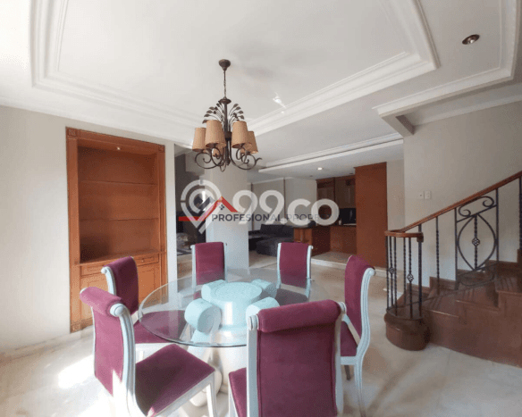 Ready to Use! Luxury House LT 215m2 Desain Elegan di Cipete Ready to Use! Luxury House LT 215m2 Desain Elegan di Cipete