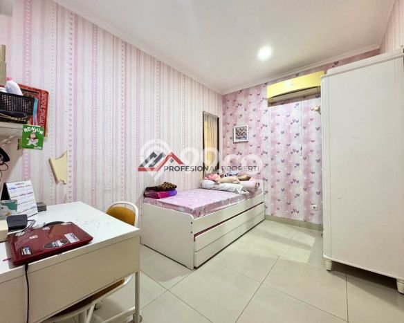 Hunian Mewah LB 400m2 Siap Pakai Desain Elegan di Lebak Bulus, Jakarta Selatan Hunian Mewah LB 400m2 Siap Pakai Desain Elegan di Lebak Bulus, Jakarta Selatan
