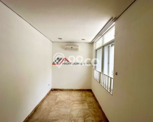 Dijual Hunian Mewah dengan Fasilitas Sekitar Komplit di Kebayoran Baru, Jakarta Selatan Dijual Hunian Mewah dengan Fasilitas Sekitar Komplit di Kebayoran Baru, Jakarta Selatan