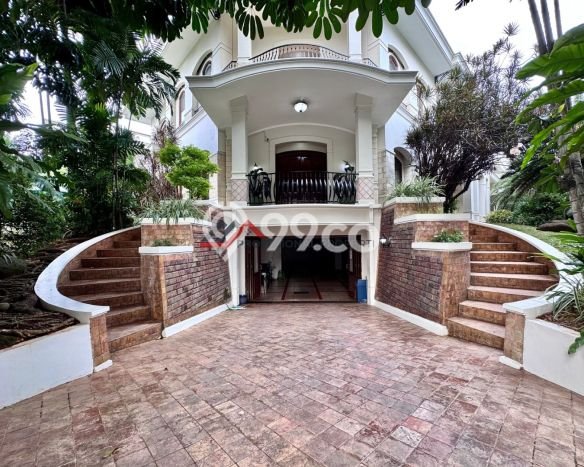 Dijual Rumah Mewah Megah Dengan View Eksklusif di Pondok Indah, Jakarta Selatan Dijual Rumah Mewah Megah Dengan View Eksklusif di Pondok Indah, Jakarta Selatan