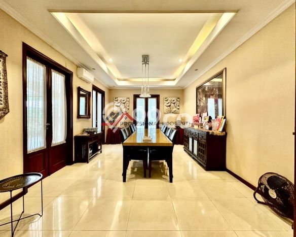 Rumah Elit Modern Siap Huni di Cipete Jakarta Selatan Rumah Elit Modern Siap Huni di Cipete Jakarta Selatan