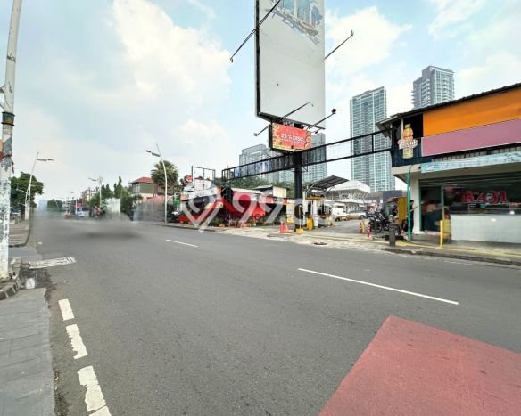 Tanah Kavling Dijual di Jakarta Selatan dengan Spesifikasi 3058m2 Tanah Kavling Dijual di Jakarta Selatan dengan Spesifikasi 3058m2