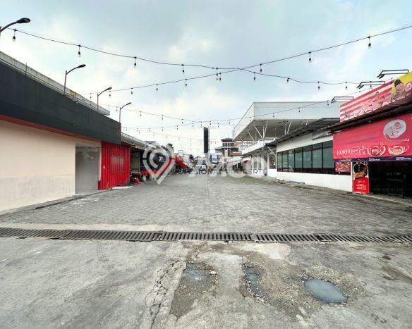 Tanah Kavling Dijual di Jakarta Selatan dengan Spesifikasi 3058m2 Tanah Kavling Dijual di Jakarta Selatan dengan Spesifikasi 3058m2