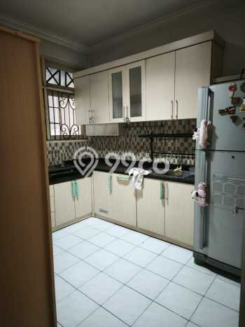 Rumah Disewakan Tangerang LT 300m2 LB 200m2 Kawasan Lippo Karawaci Rumah Disewakan Tangerang LT 300m2 LB 200m2 Kawasan Lippo Karawaci