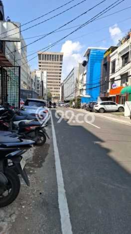 Ruko Dijual di Jakarta Pusat LT 75m2 & LB 292m2 Lokasi Terbaik! Ruko Dijual di Jakarta Pusat LT 75m2 & LB 292m2 Lokasi Terbaik!