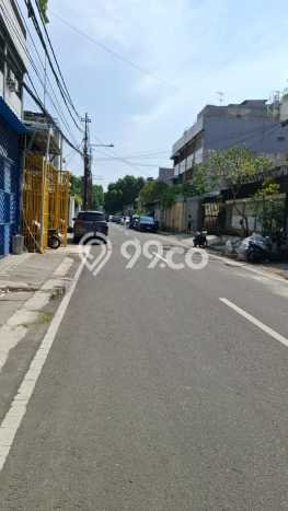 Ruko Dijual di Jakarta Pusat LT 75m2 & LB 292m2 Lokasi Terbaik! Ruko Dijual di Jakarta Pusat LT 75m2 & LB 292m2 Lokasi Terbaik!