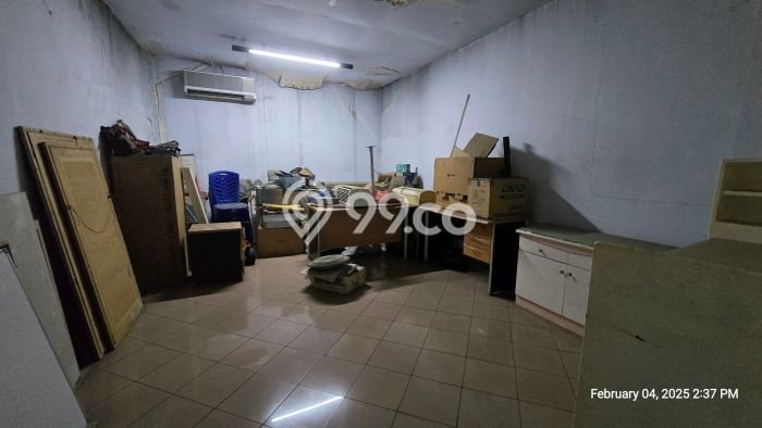 Unit Gudang Dijual di Surabaya LT 2940m2 & LB 2450m2 Unit Gudang Dijual di Surabaya LT 2940m2 & LB 2450m2