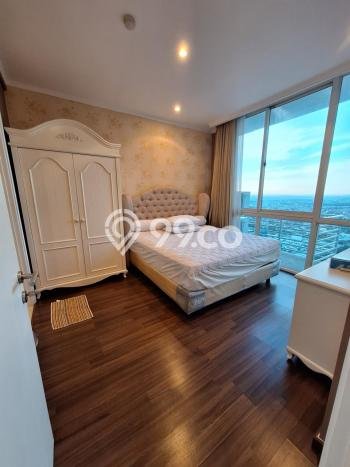Apartemen Favorit Nyaman Dijual di Surabaya dengan 3 Kamar Tidur Apartemen Favorit Nyaman Dijual di Surabaya dengan 3 Kamar Tidur