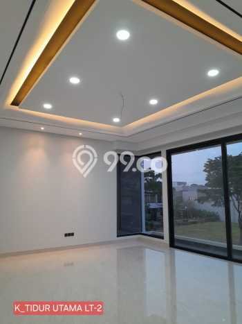 Rumah Lokasi Strategis area , Surabaya, Luas 210m2m² Bangunan 340m2m² Rumah Lokasi Strategis area , Surabaya, Luas 210m2m² Bangunan 340m2m²