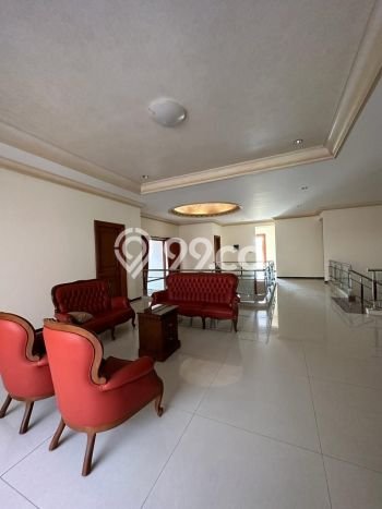 For Sale! Luxury House LT 450m2 Desain Elegan di Graha For Sale! Luxury House LT 450m2 Desain Elegan di Graha