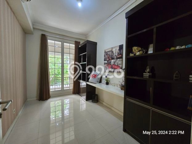 For Sale! Luxury House LT 160m2 Desain Elegan di Pakuwon Indah For Sale! Luxury House LT 160m2 Desain Elegan di Pakuwon Indah