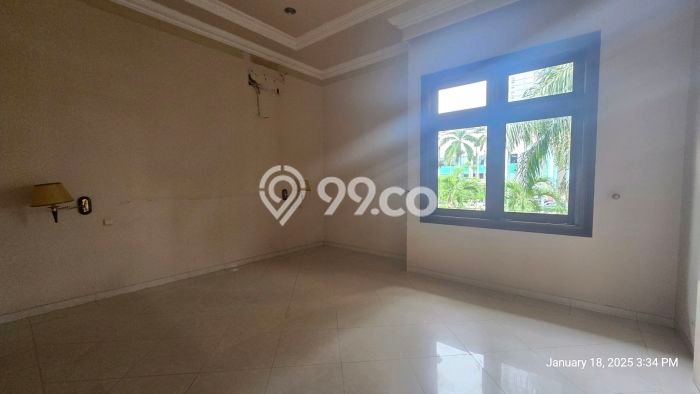 Jual Rumah Luas Elegan Dengan View Cantik di Pakuwon Indah, Surabaya Jual Rumah Luas Elegan Dengan View Cantik di Pakuwon Indah, Surabaya