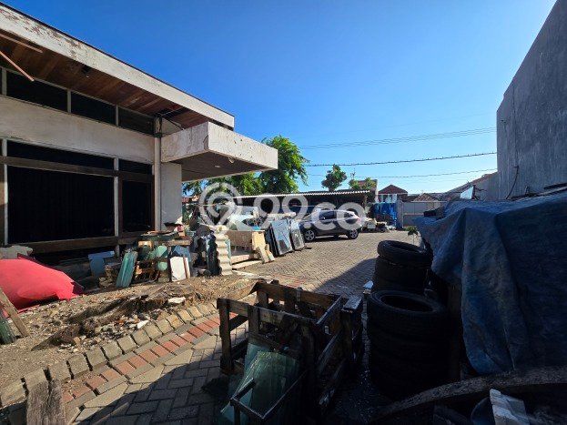 Hunian Eksklusif Siap Huni LT 900m2 di Kenjeran, Surabaya Hunian Eksklusif Siap Huni LT 900m2 di Kenjeran, Surabaya