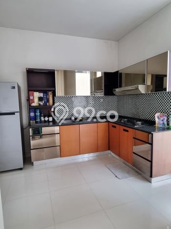 Dijual Rumah Luas Megah Dengan View Eksklusif di Pakuwon Indah, Surabaya Dijual Rumah Luas Megah Dengan View Eksklusif di Pakuwon Indah, Surabaya