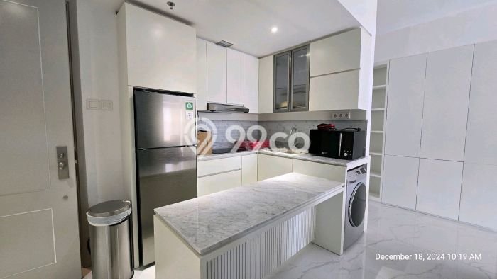 Siap Huni Apartemen Prestisius di Pakuwon Indah 2 Kamar & 2 Kamar Mandi Siap Huni Apartemen Prestisius di Pakuwon Indah 2 Kamar & 2 Kamar Mandi