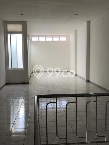 AREA TERSIBUK! Ruko di Pabean Cantikan, Luas 540m2m², Potensi Prospektif AREA TERSIBUK! Ruko di Pabean Cantikan, Luas 540m2m², Potensi Prospektif
