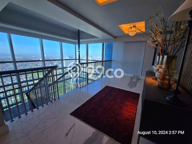 Dijual Apartemen Luxury di Pakuwon Indah 4 Kamar & 3 Kamar Mandi Dijual Apartemen Luxury di Pakuwon Indah 4 Kamar & 3 Kamar Mandi