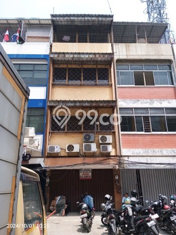 Dijual! Ruko di Grogol Jakarta Barat LT 68m2 / LB 270m2 Kawasan Bisnis Dijual! Ruko di Grogol Jakarta Barat LT 68m2 / LB 270m2 Kawasan Bisnis