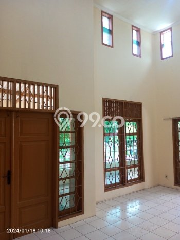 Jual Rumah Mewah Elegan Dengan View Cantik di Citra Garden, Jakarta Barat Jual Rumah Mewah Elegan Dengan View Cantik di Citra Garden, Jakarta Barat