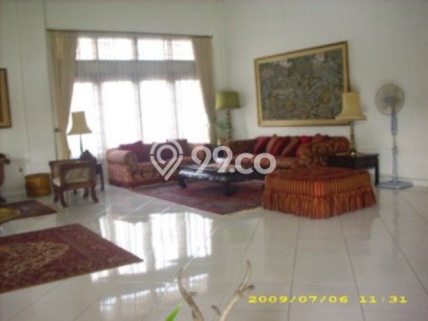 Rumah Modern LB/LT 400m2/1276m2 Siap Huni di Cipete, Jakarta Selatan Rumah Modern LB/LT 400m2/1276m2 Siap Huni di Cipete, Jakarta Selatan