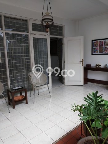 Dijual Rumah Luas Megah Dengan View Eksklusif di Kemang, Jakarta Selatan Dijual Rumah Luas Megah Dengan View Eksklusif di Kemang, Jakarta Selatan