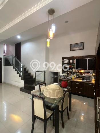 Rumah Elit Modern Tanpa Renovasi di BSD Anggrek Loka Tangerang Rumah Elit Modern Tanpa Renovasi di BSD Anggrek Loka Tangerang