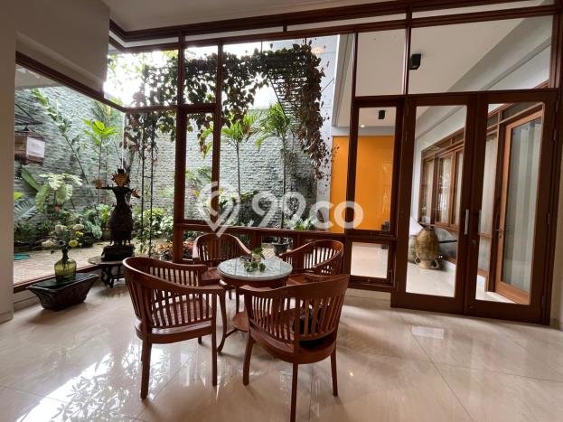 For Sale! Luxury House LT 395m2 Desain Modern di BSD The Green For Sale! Luxury House LT 395m2 Desain Modern di BSD The Green