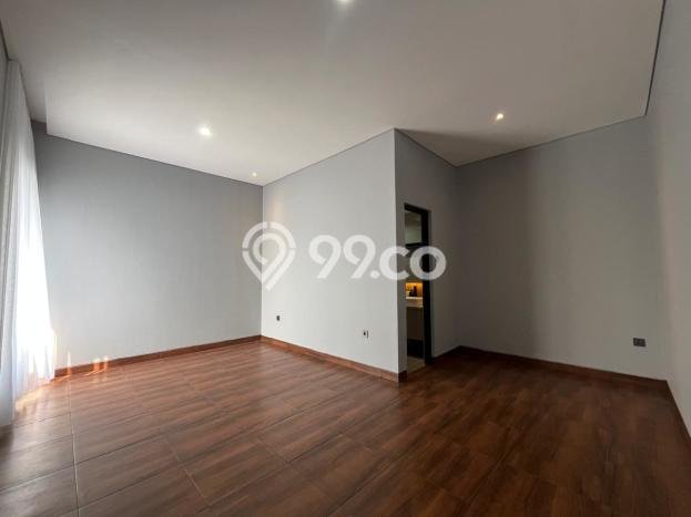 Jual Rumah Luas Elegan Dengan View Cantik di BSD Kencana Loka, Tangerang Jual Rumah Luas Elegan Dengan View Cantik di BSD Kencana Loka, Tangerang
