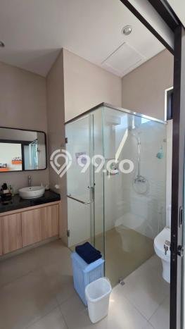 For Sale! Luxury House LT 250m2 Desain Modern di Gading Serpong For Sale! Luxury House LT 250m2 Desain Modern di Gading Serpong