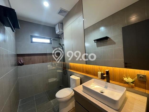 Jual Rumah Luas Elegan Dengan View Cantik di BSD Kencana Loka, Tangerang Jual Rumah Luas Elegan Dengan View Cantik di BSD Kencana Loka, Tangerang