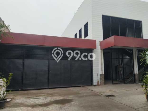 KAWASAN BISNIS! Gudang di , Luas 2110m2m², Jalan Utama KAWASAN BISNIS! Gudang di , Luas 2110m2m², Jalan Utama
