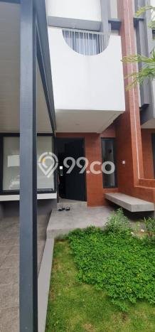 Rumah Luas Asri 2 KT Siap Huni di BSD City Tangerang Rumah Luas Asri 2 KT Siap Huni di BSD City Tangerang